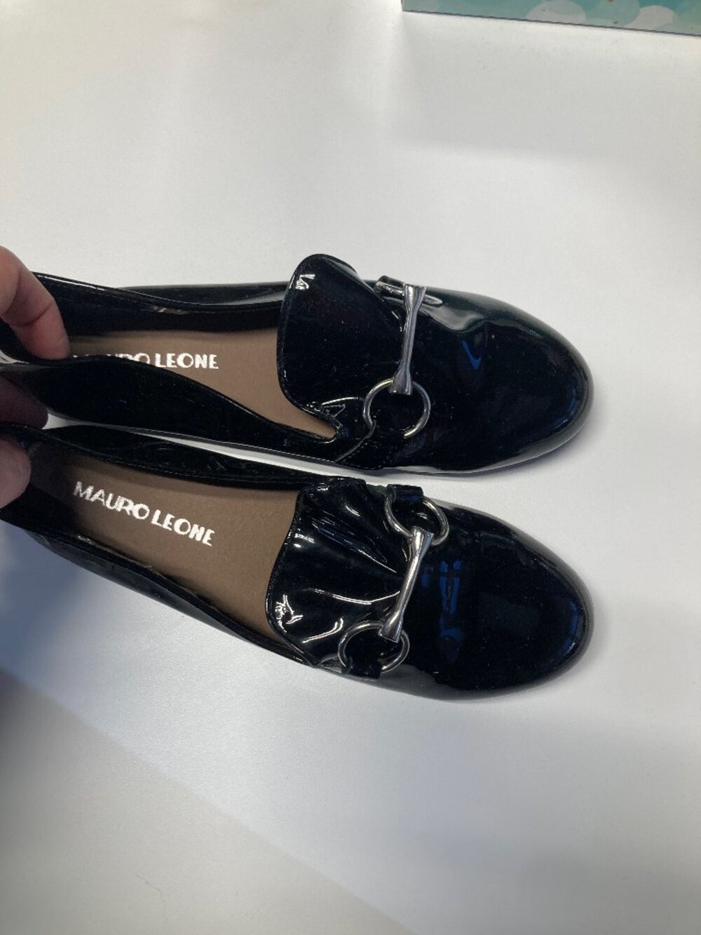 Brand new made in Italy black genuine leather loafers EU37 US6.5